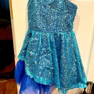 Big kids size 10 party dress Asymmetrical Hem - blue and teal! Never worn